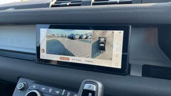 Land Rover Defender 3.0 D250 X-Dynamic SE 90 3dr Auto