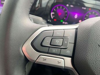 Volkswagen Golf 1.5 eTSI 150 Style 5dr DSG