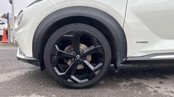 Nissan Juke 1.6 Hybrid Premiere Edition 5dr Auto
