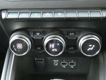 Renault Clio 1.6 E-TECH full hybrid 145 Engineered 5dr Auto