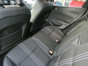 Renault Clio 1.6 E-TECH full hybrid 145 Engineered 5dr Auto