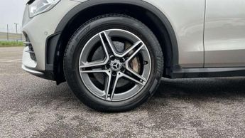 Mercedes-Benz GLC GLC 220d 4Matic AMG Line 5dr 9G-Tronic