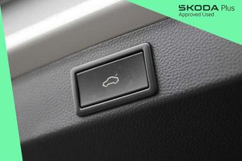 Skoda Karoq 1.5 TSI Sport Line 4x4 5dr DSG