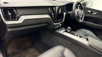 Volvo XC60 2.0 B5P Core 5dr AWD Geartronic
