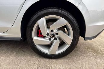 Volkswagen Golf GTE 1.4 TSI GTE 5dr DSG