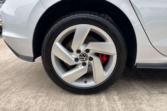 Volkswagen Golf GTE 1.4 TSI GTE 5dr DSG