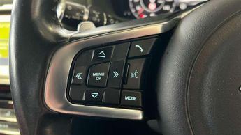 Jaguar F-Pace 2.0d [180] Chequered Flag 5dr Auto AWD