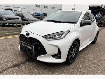 Toyota Yaris 1.5 Hybrid GR Sport 5dr CVT