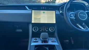 Jaguar F-Pace 2.0 D200 R-Dynamic S 5dr Auto AWD