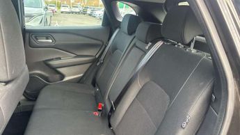 Nissan Qashqai 1.3 DiG-T MH 158 Acenta Premium 5dr Xtronic