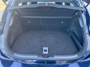 Toyota Corolla 1.8 VVT-i Hybrid Design 5dr CVT