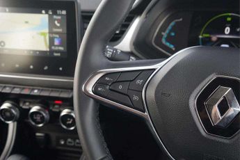 Renault Captur 1.6 E-Tech full hybrid 145 Evolution 5dr Auto