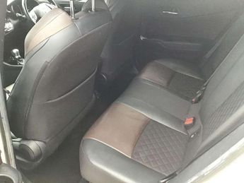 Toyota C-HR 1.8 Hybrid Excel 5dr CVT
