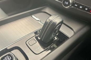 Volvo XC60 2.0 B4D R DESIGN 5dr AWD Geartronic