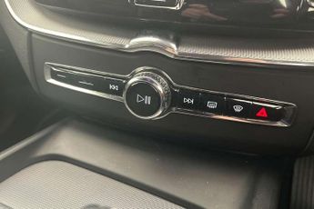 Volvo XC60 2.0 B4D R DESIGN 5dr AWD Geartronic