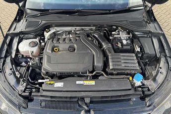 Volkswagen Golf Estate 1.5 eTSI 150 R-Line 5dr DSG