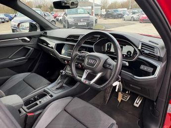 Audi Q3 35 TFSI Black Edition 5dr S Tronic