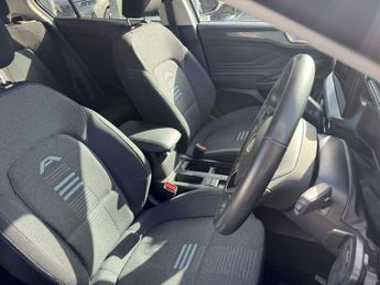 Ford Focus Active 1.0 EcoBoost Hybrid mHEV 155 Active 5dr Auto