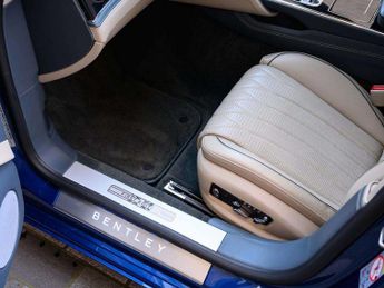 Bentley Flying Spur 6.0 W12 4dr Auto