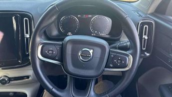 Volvo XC40 2.0 B4P Inscription Pro 5dr AWD Auto
