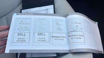 Volvo XC40 2.0 B4P Inscription Pro 5dr AWD Auto