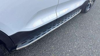 Volvo XC40 2.0 B4P Inscription Pro 5dr AWD Auto