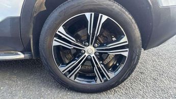 Volvo XC40 2.0 B4P Inscription Pro 5dr AWD Auto