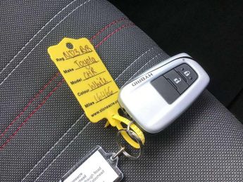 Toyota C-HR 1.8 Hybrid GR Sport 5dr CVT