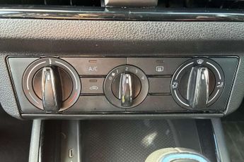 Skoda Kamiq 1.0 TSI 110 SE 5dr DSG