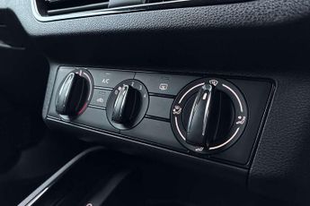 Skoda Kamiq 1.0 TSI 110 SE 5dr DSG