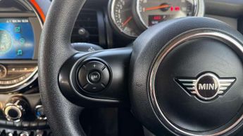 MINI Hatchback 5dr 1.5 Cooper Classic II 5dr Auto