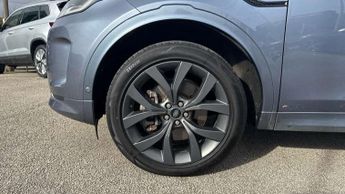 Land Rover Discovery Sport 1.5 P300e R-Dynamic SE 5dr Auto [5 Seat]