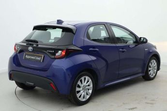 Toyota Yaris 1.5 Hybrid Icon 5dr CVT