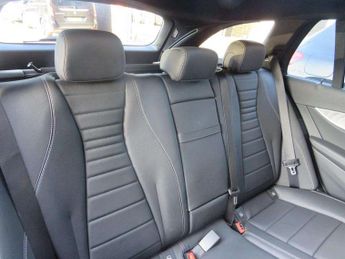 Mercedes-Benz E-Class Estate E220d 200 AMG Line Night Ed Prem+ 5dr 9G-Tronic