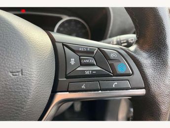 Nissan Juke 1.6 Hybrid Tekna+ 5dr Auto