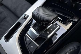 Audi A4 Avant 40 TFSI 204 S Line 5dr S Tronic