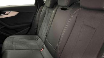 Audi A4 Avant 40 TFSI 204 S Line 5dr S Tronic