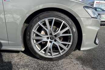 Audi A6 Avant 40 TDI Quattro Black Edition 5dr S Tronic [Tech]