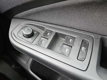 Volkswagen Golf 2.0 TDI 200 GTD 5dr DSG