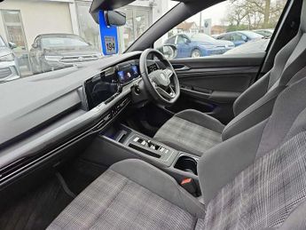 Volkswagen Golf 2.0 TDI 200 GTD 5dr DSG