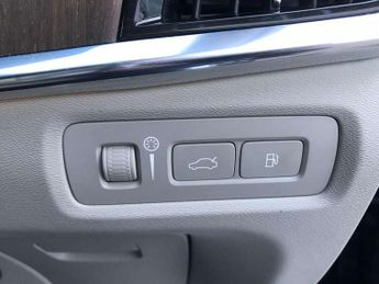 Volvo S90 2.0 T8 Recharge PHEV Inscription 4dr AWD Auto