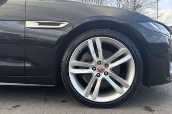Jaguar XE 2.0 D200 R-Dynamic S 4dr Auto