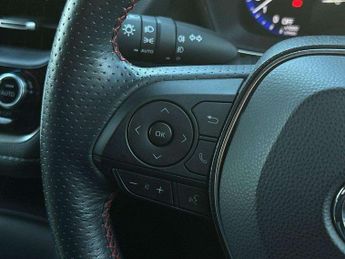 Toyota Corolla 1.8 VVT-i Hybrid GR Sport 5dr CVT