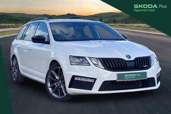 Skoda Octavia 2.0 TSI 245 vRS 5dr DSG [Black Pack]