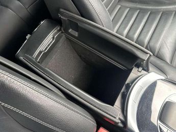 Mercedes-Benz GLC GLC 300e 4Matic AMG Line 5dr 9G-Tronic