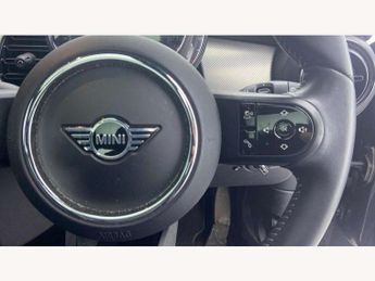 MINI Hatchback 5dr 1.5 Cooper Exclusive 5dr Auto