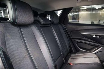 Peugeot 3008 1.2 PureTech Allure 5dr EAT8