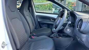 Toyota Aygo X 1.0 VVT-i Edge 5dr Auto