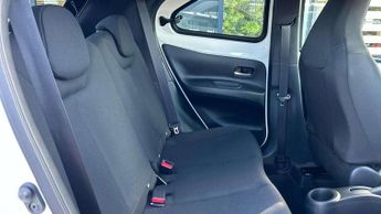 Toyota Aygo X 1.0 VVT-i Edge 5dr Auto