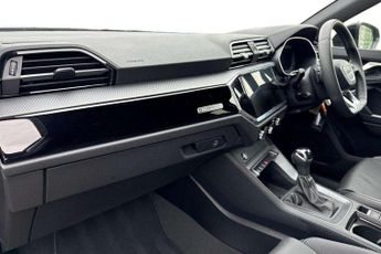 Audi Q3 35 TFSI Black Edition 5dr S Tronic [20" Alloy]